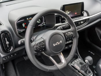 KIA Picanto 1.2 AMT Spirit Navi Lenkradhzg Kamera