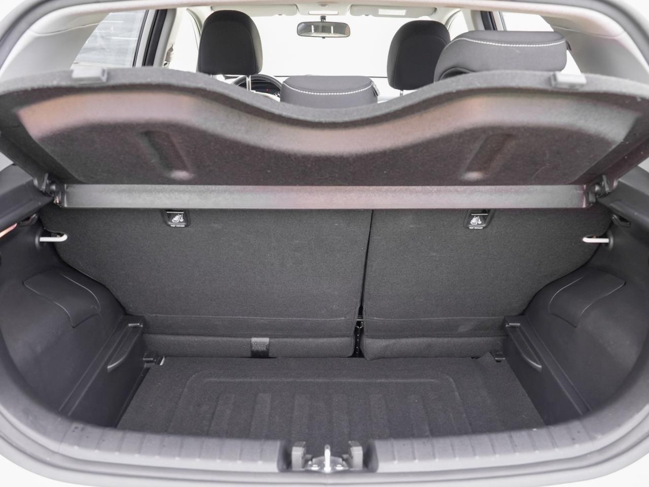 KIA Picanto 1.2 Dream Team Edition  Navi Kamera Klima