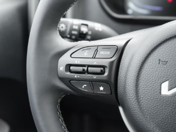 KIA Picanto 1.2 Spirit Navi Kamera Privacy Totwinkel