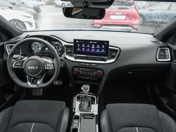 KIA ProCeed 1.5T DCT GT-Line Navi ACC Memory SHZ LED KIA ProCeed 1.5T DCT GT-Line Navi ACC Memory SHZ LED