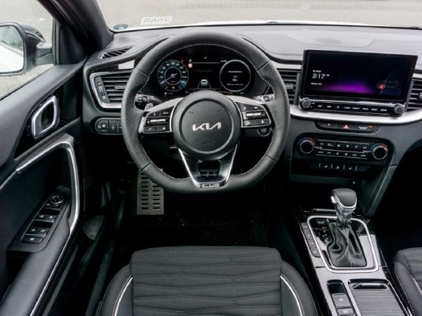 KIA ProCeed 1.5T DCT GT-Line Navi Kamera ACC JBL KIA ProCeed 1.5T DCT GT-Line Navi Kamera ACC JBL