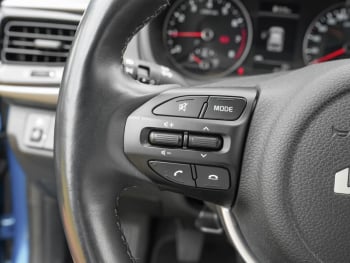 KIA Rio 1.2 Vision  Klima Spurhalte Sitzhzg Einparkh
