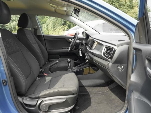 KIA Rio 1.2 Vision Klima Spurhalte Sitzhzg Einparkh KIA Rio 1.2 Vision Klima Spurhalte Sitzhzg Einparkh