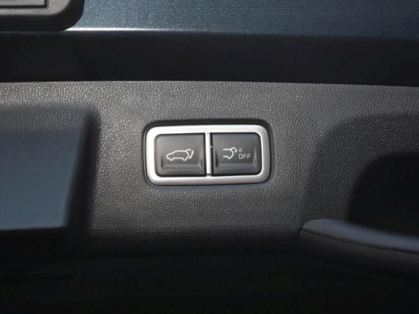 KIA Sorento 1.6T HEV AWD Platinum Navi Panorama ACC KIA Sorento 1.6T HEV AWD Platinum Navi Panorama ACC