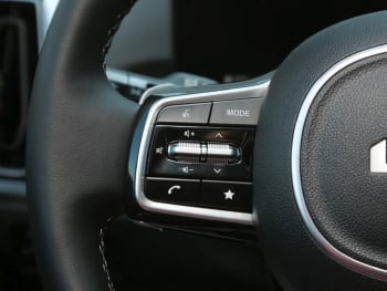 KIA Sorento 1.6T HEV AWD Platinum Navi Panorama ACC