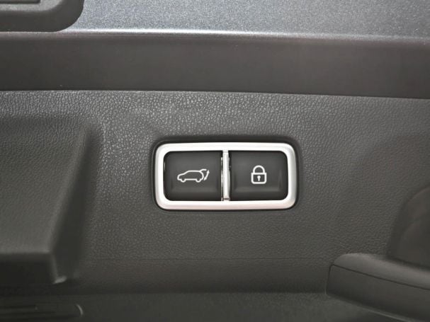 KIA Sorento 1.6T PHEV AWD Platinum Panorama ACC KIA Sorento 1.6T PHEV AWD Platinum Panorama ACC
