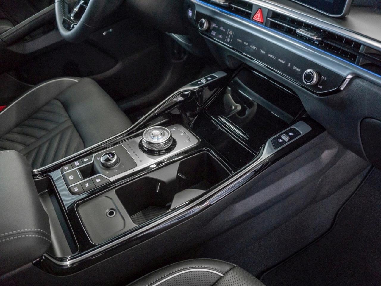 KIA Sorento 1.6T PHEV AWD Platinum Navi Head-UP