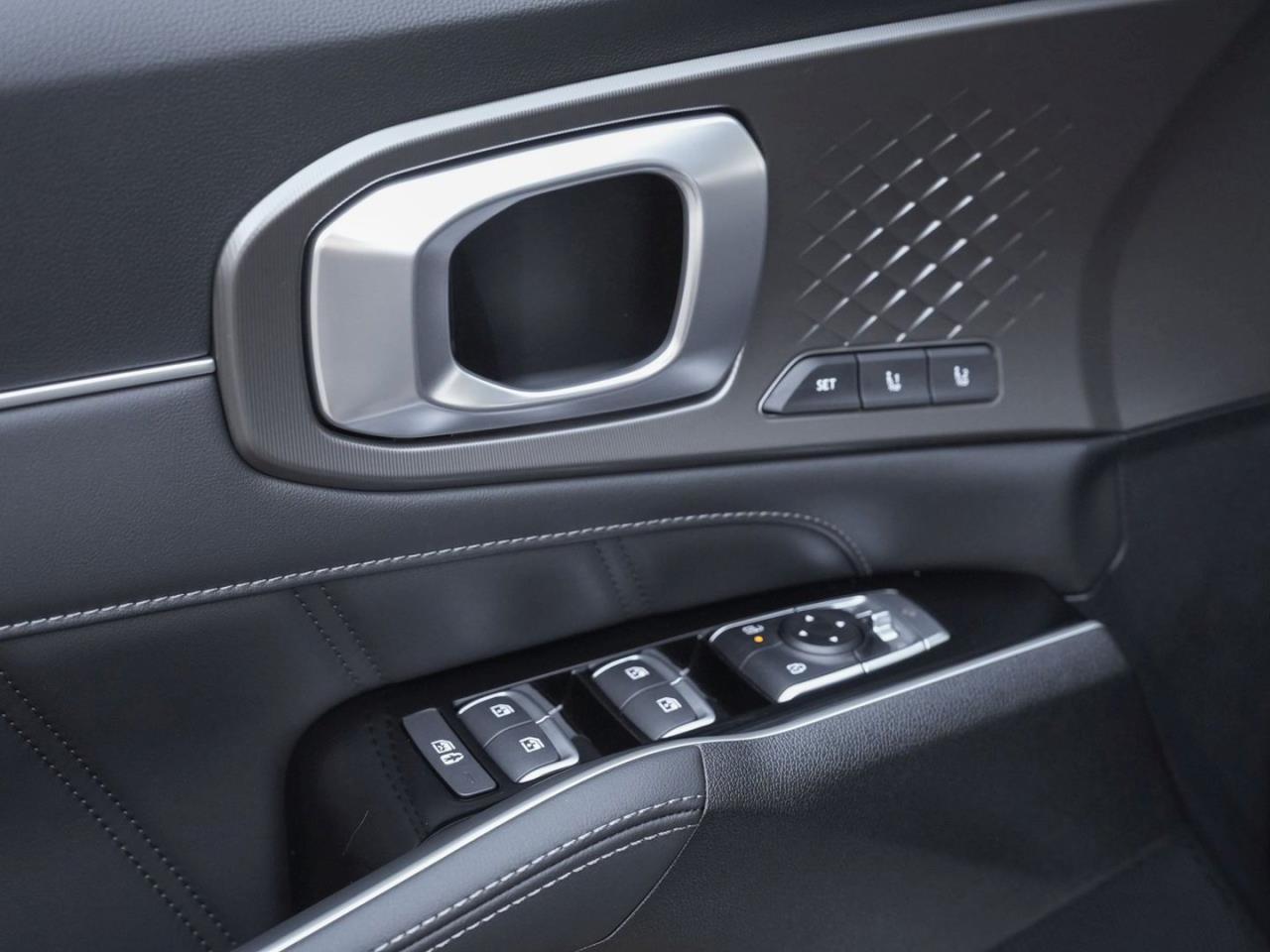 KIA Sorento 1.6T PHEV AWD Plug&Ride Panorama 7-Sitzer