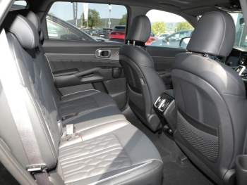 KIA Sorento 2.2 CRDi DCT AWD Platinum Navi Pano HeadUp 7-Si
