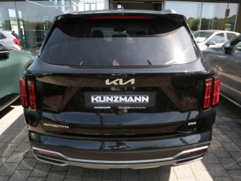 KIA Sorento 2.2 CRDi DCT AWD Platinum Navi Pano HeadUp 7-Si