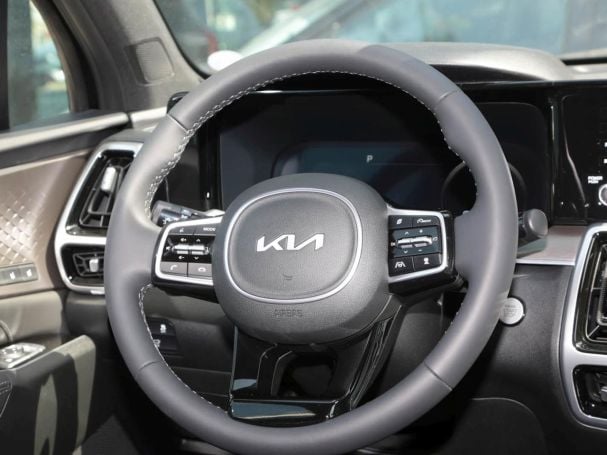 KIA Sorento 2.2 CRDi DCT AWD Platinum Navi Pano HeadUp 7-Si KIA Sorento 2.2 CRDi DCT AWD Platinum Navi Pano HeadUp 7-Si