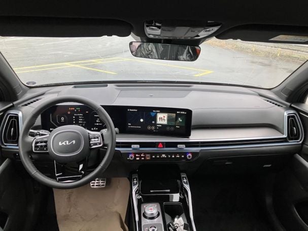 KIA Sorento 2.2 CRDi DCT AWD Platinum Navi Bose 360° KIA Sorento 2.2 CRDi DCT AWD Platinum Navi Bose 360°