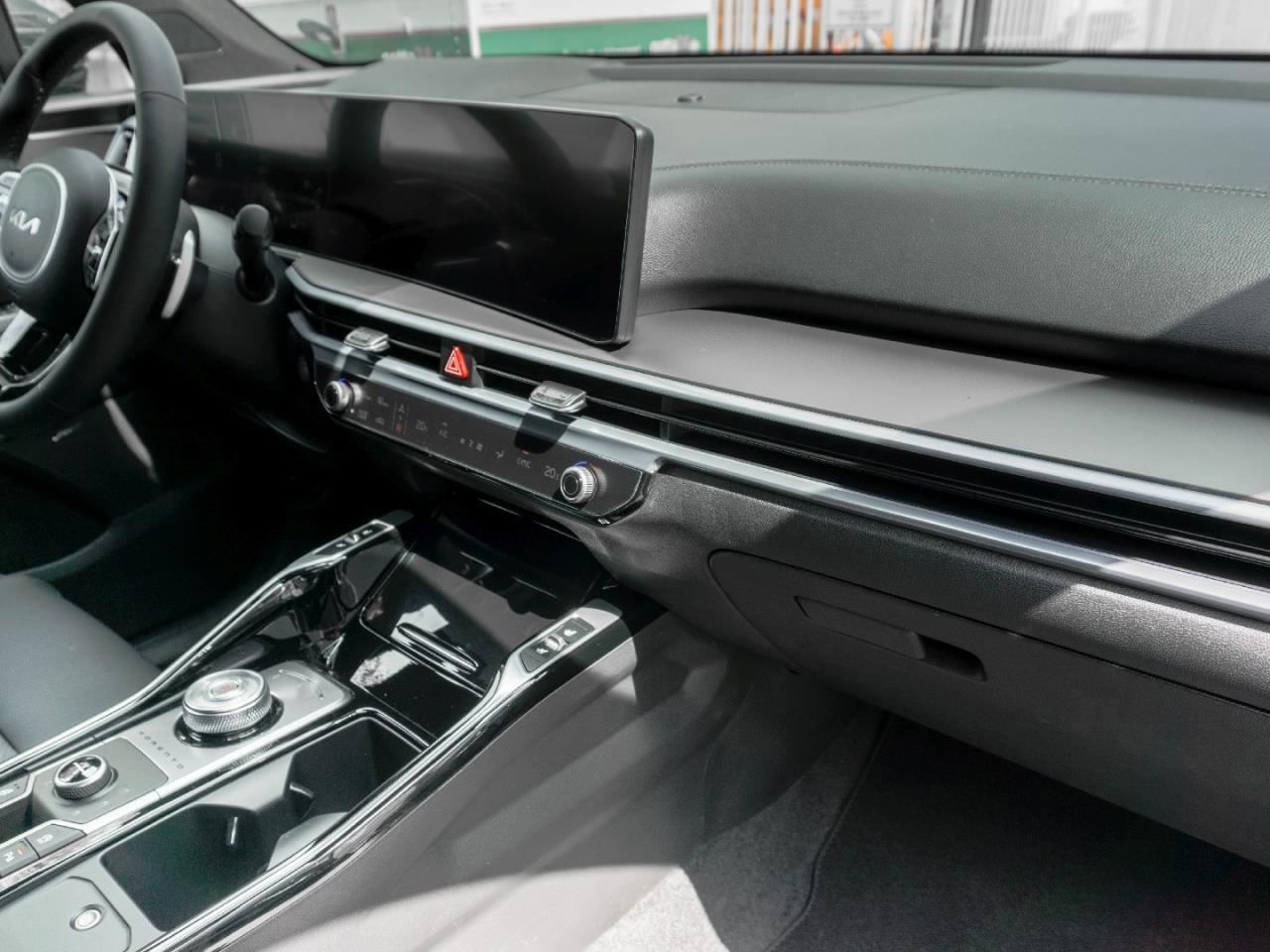 KIA Sorento 2.2 CRDi DCT AWD Platinum Navi Bose HUD