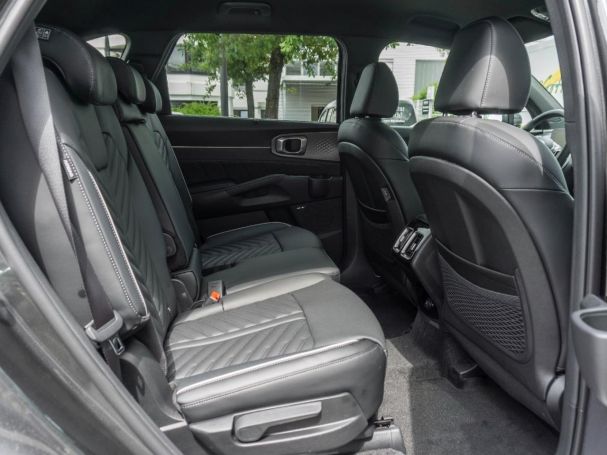 KIA Sorento 2.2 CRDi DCT AWD Platinum Navi Bose HUD