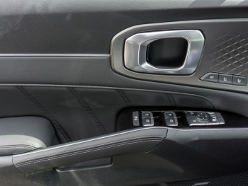 KIA Sorento 2.2 CRDi DCT AWD Platinum Navi Bose HUD