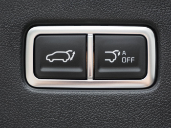 KIA Sorento 2.2 CRDi DCT AWD Platinum Navi Bose HUD