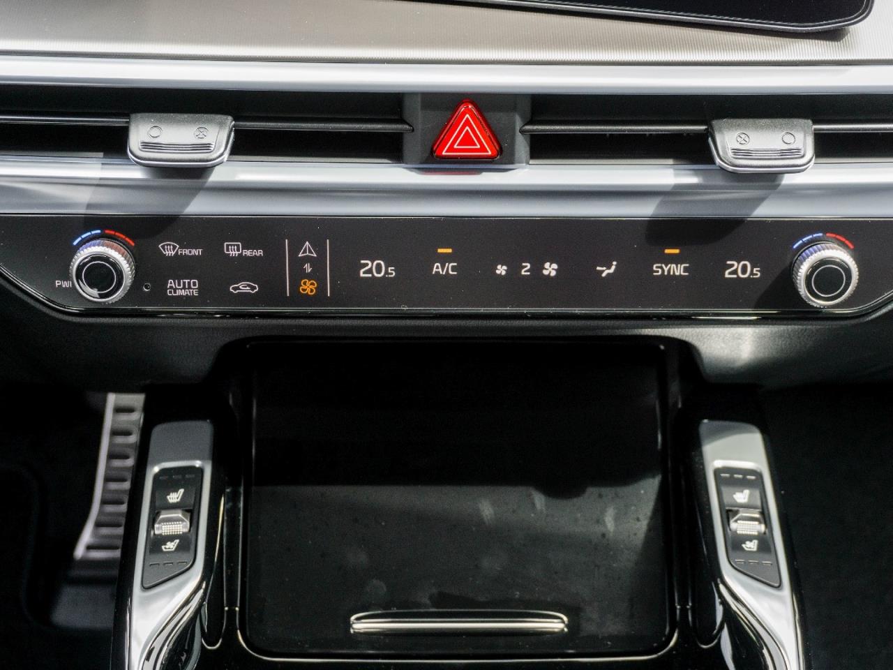 KIA Sorento 2.2 CRDi DCT AWD Platinum Navi Bose HUD