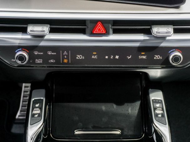 KIA Sorento 2.2 CRDi DCT AWD Platinum Navi Bose HUD