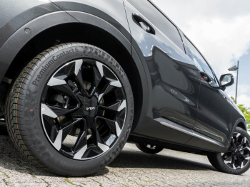 KIA Sorento 2.2 CRDi DCT AWD Platinum Navi Bose HUD