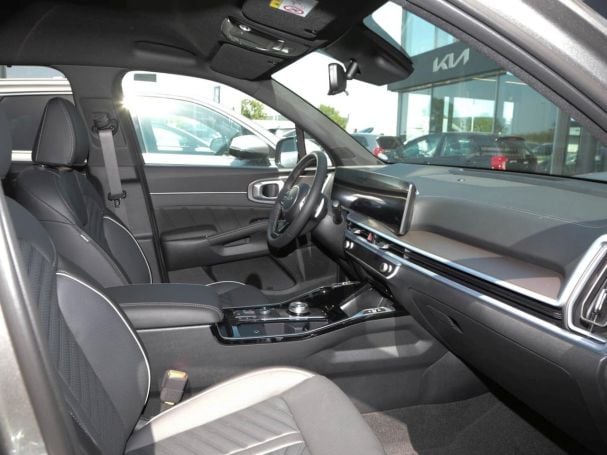 KIA Sorento 2.2 CRDi DCT AWD Platinum Navi HeadUp 360° KIA Sorento 2.2 CRDi DCT AWD Platinum Navi HeadUp 360°