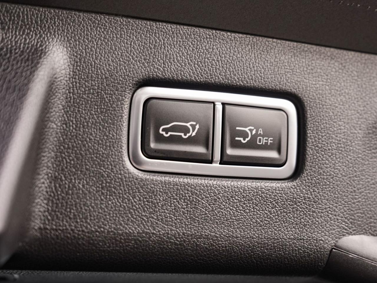 KIA Sorento 2.2 CRDi DCT AWD Platinum Memory HeadUp ACC