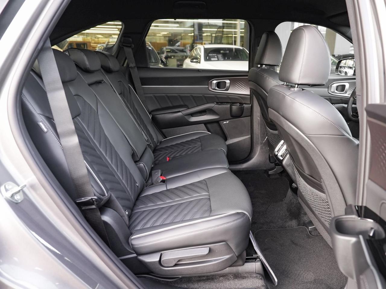 KIA Sorento 2.2 CRDi DCT AWD Platinum Memory HeadUp ACC