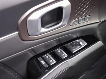 KIA Sorento 2.2 CRDi DCT AWD Platinum Memory HeadUp ACC