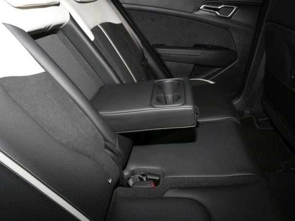 KIA Sportage 1.6T DCT AWD GT-Line Navi Panorama 360°