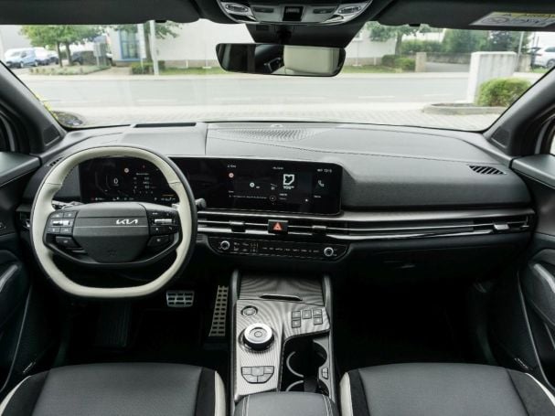 KIA Sportage 1.6T DCT AWD GT-Line Panorama H&K Sound