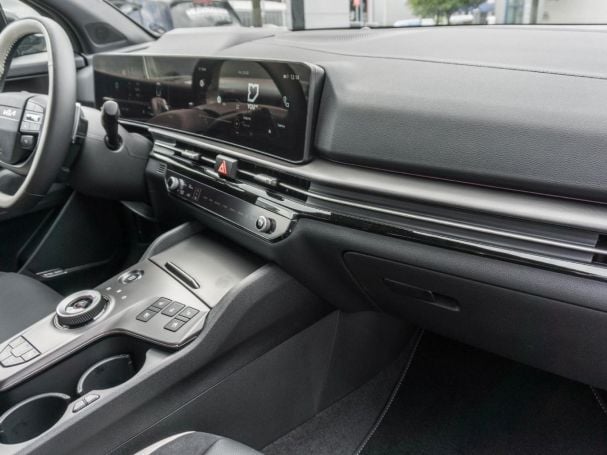KIA Sportage 1.6T DCT AWD GT-Line Panorama H&K 360° KIA Sportage 1.6T DCT AWD GT-Line Panorama H&K 360°