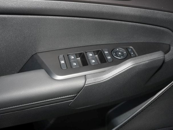 KIA Sportage 1.6T DCT AWD Spirit Panorama HUD 360°