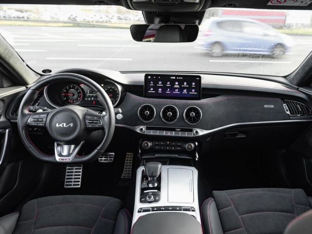 KIA Stinger 3.3 V6 T-GDI  4WD GT Schiebedach 360°