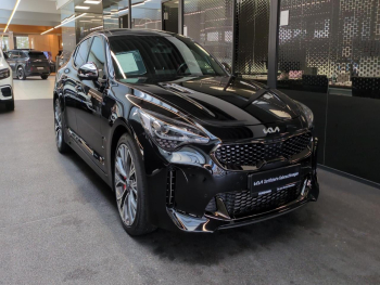 KIA Stinger 3.3 V6 T-GDI  4WD GT Schiebedach 360°
