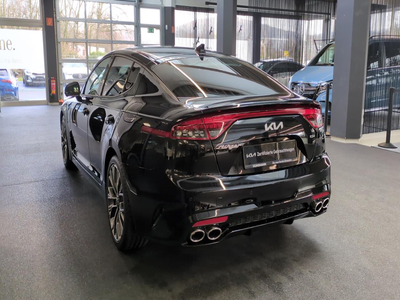 KIA Stinger 3.3 V6 T-GDI  4WD GT Schiebedach 360°