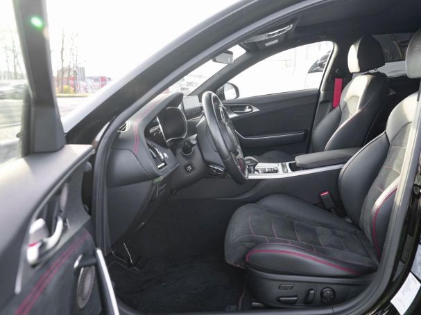 KIA Stinger 3.3 V6 T-GDI  4WD GT Schiebedach 360°