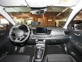 KIA Stonic 1.0T DCT GT-Line Navi ACC Kamera