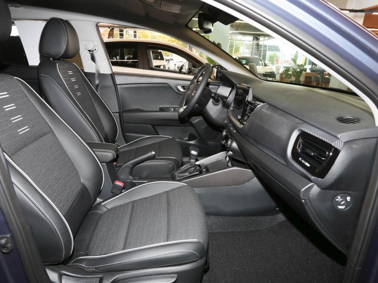 KIA Stonic 1.0T DCT GT-Line Navi ACC Kamera