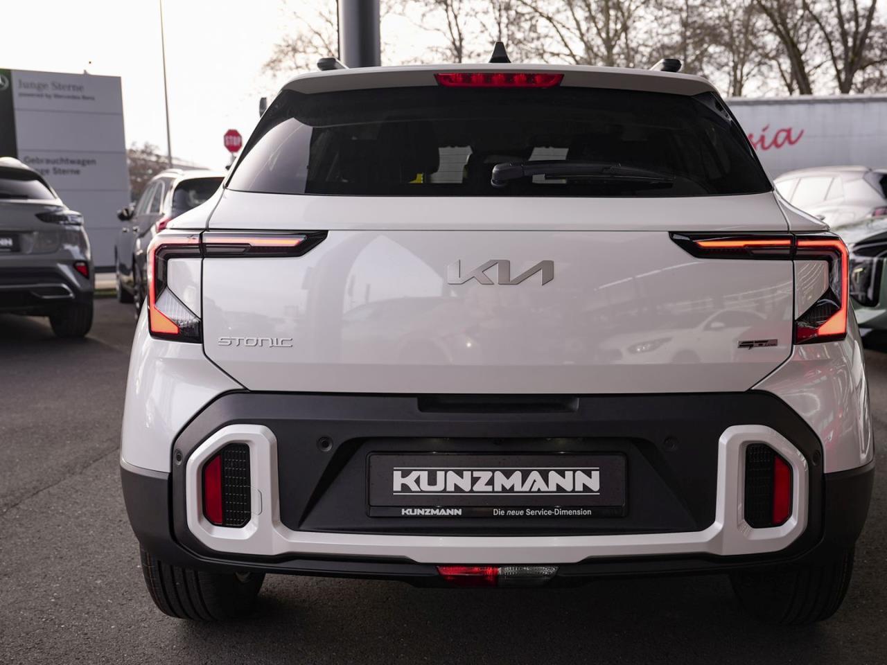 KIA Stonic 1.0T DCT GT-Line Kamera Lenkradheizung