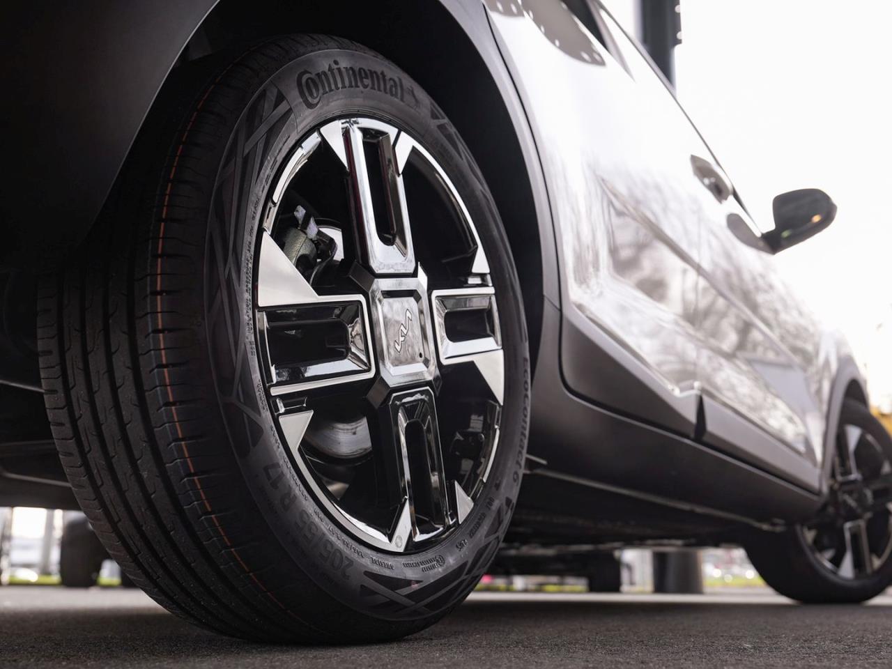 KIA Stonic 1.0T DCT GT-Line Kamera ACC SpurhalteP