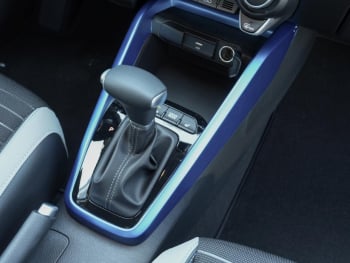 KIA Stonic 1.0T DCT Nightline Navi Lenkradhzg Kamera