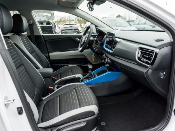 KIA Stonic 1.0T DCT Nightline Kamera KIA Stonic 1.0T DCT Nightline Kamera