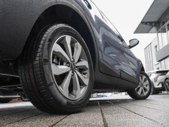 KIA Stonic 1.0T DCT Vision Navi Kamera Lenkradheizung