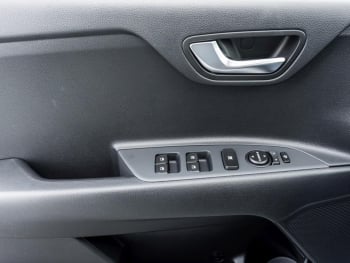 KIA Stonic 1.0T DCT Vision Navi Lenkradhzg Kamera