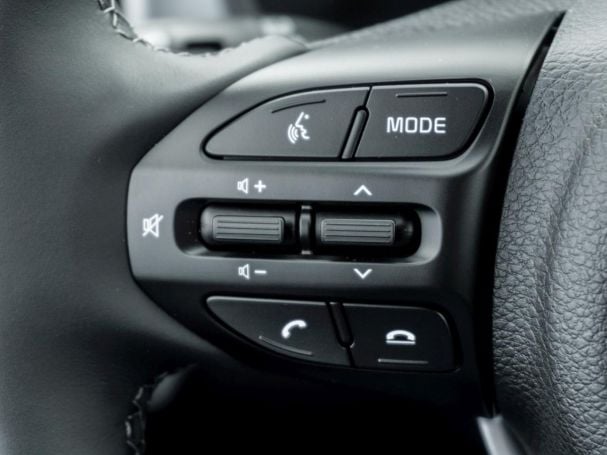 KIA Stonic 1.0T DCT Vision Navi Lenkradhzg Kamera KIA Stonic 1.0T DCT Vision Navi Lenkradhzg Kamera