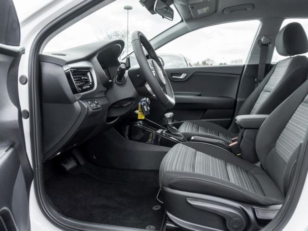 KIA Stonic 1.0T DCT Vision Navi Lenkradhzg Kamera KIA Stonic 1.0T DCT Vision Navi Lenkradhzg Kamera