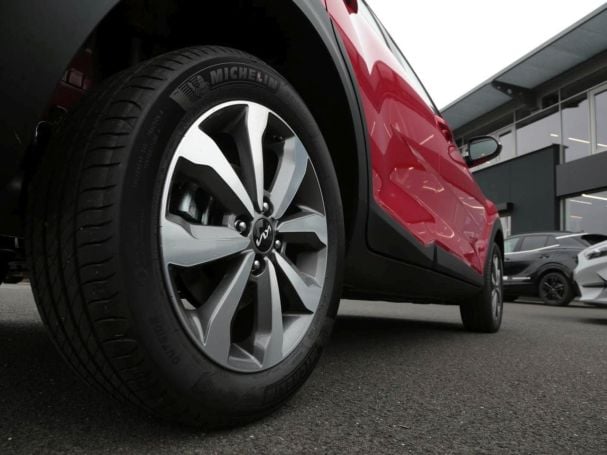 KIA Stonic 1.0T DCT Vision Navi Kamera Lenkradhzg KIA Stonic 1.0T DCT Vision Navi Kamera Lenkradhzg