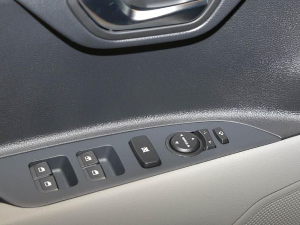 KIA Stonic 1.0T Nightline Navi LED Kamera KIA Stonic 1.0T Nightline Navi LED Kamera