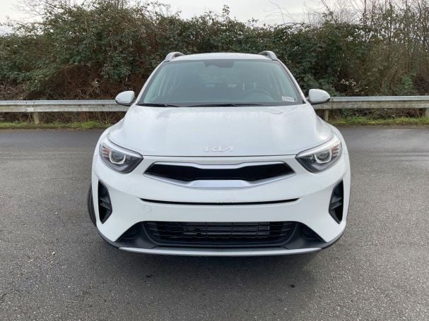 KIA Stonic 1.2 Vision Navi Klimaautomatik Kamera SHZ KIA Stonic 1.2 Vision Navi Klimaautomatik Kamera SHZ