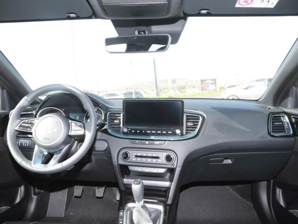KIA Ceed SW 1.5T Nightline Navi Kamera Lenkradhzg KIA Ceed SW 1.5T Nightline Navi Kamera Lenkradhzg