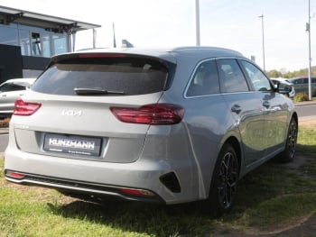 KIA Ceed SW 1.5T Nightline Navi Kamera Lenkradhzg